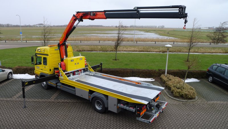 Nieuwe kraanwagen ? ........   dan naar Ligthart Schagerbrug.