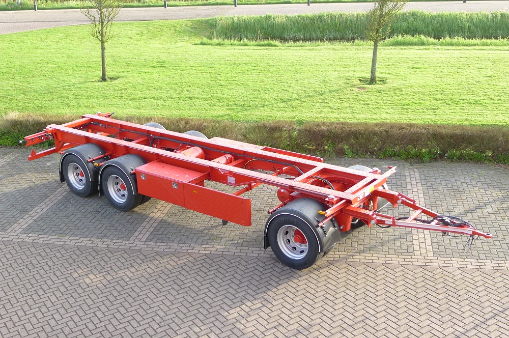 Ligthart aanhangwagen gereed voor gebruik............