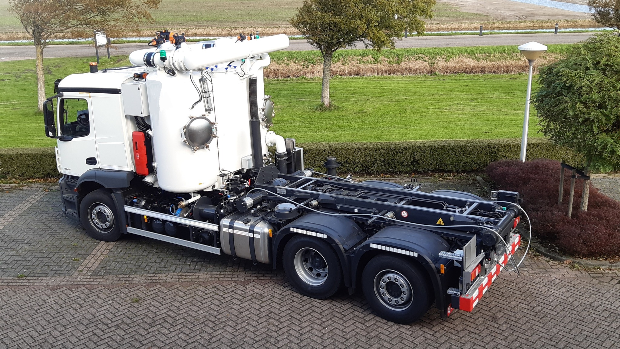 HTS kabel containersysteem.