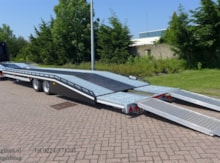 Ligthart motorwagen en aanhangwagens