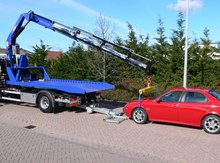 Ligthart haakarm afsleepvoertuig