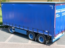 Schuifzeilaanhangwagen