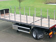Gestuurde trailers.